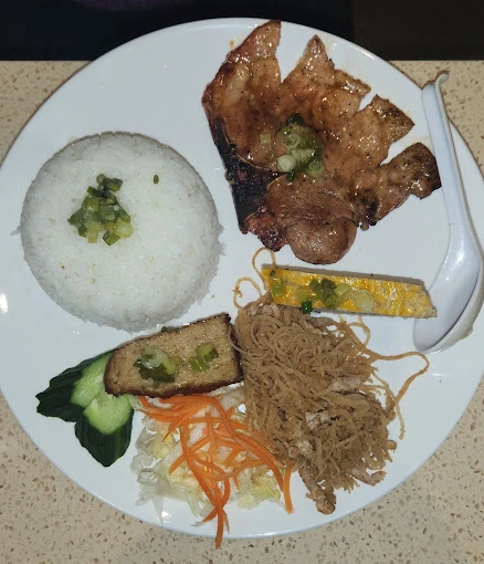 Fresh spring rolls at Pho Dinosaur 2 Forest Lawn Calgary